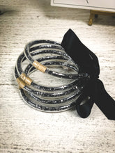 Load image into Gallery viewer, Black Sequin Bracelet
