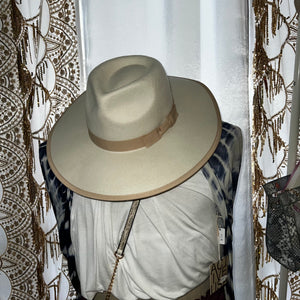 Tan hat with light brown detailing