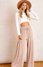 Load image into Gallery viewer, Wide Leg Pant - Beige
